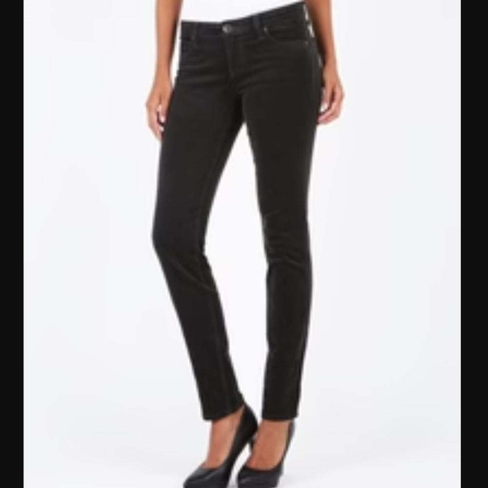 Kut From The Kloth Diana Relaxed Fit  Corduroy Skinny in Charcoal Size 10